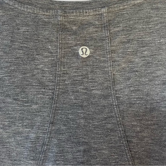 Lululemon Cropped Tank - Picture 4 of 8